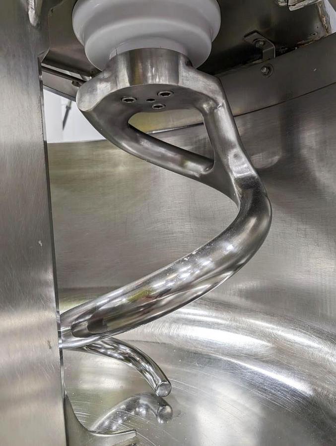 Used Empire AR 300 Tippable Mixer