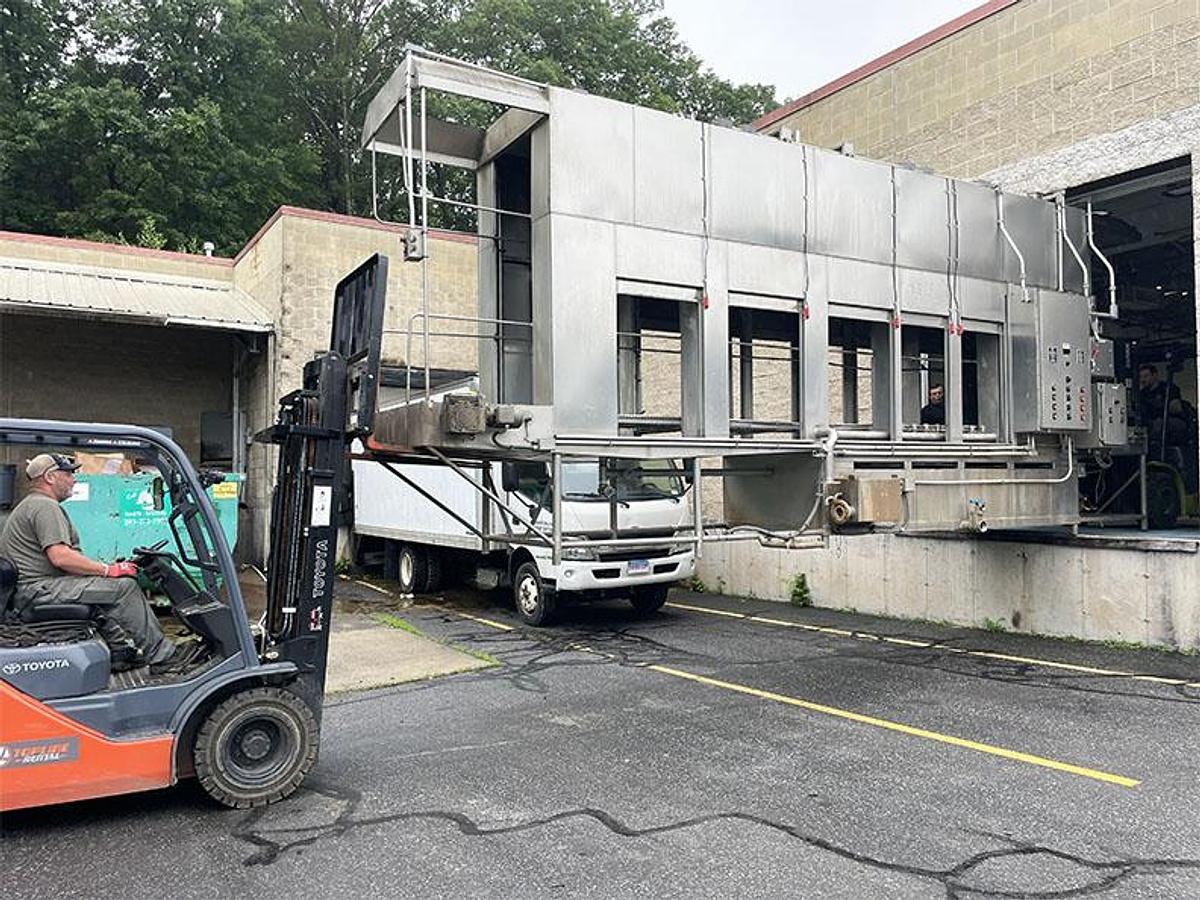 Refurbished Douglas WR-150 Pass Thru Washer