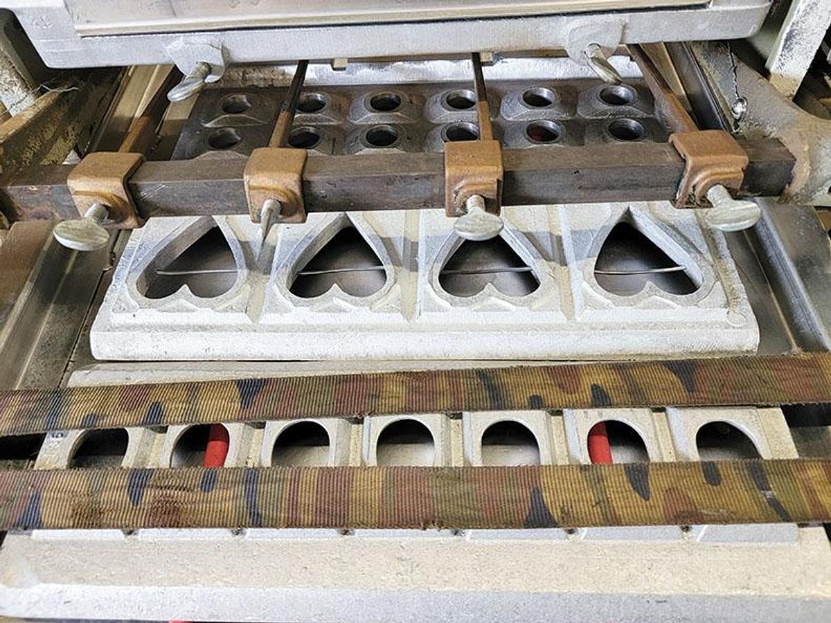 Used Triumph Cookie Machine