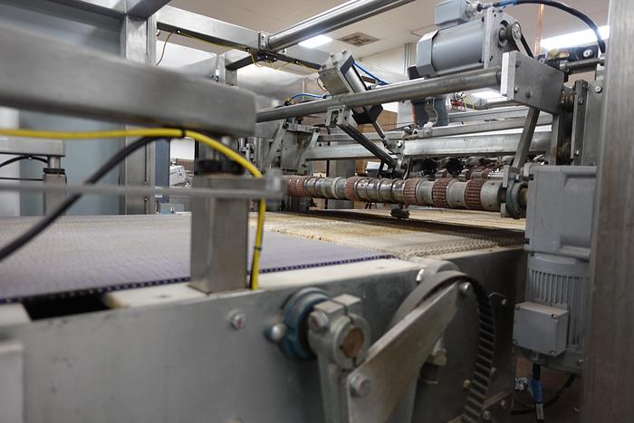 Used Bulk Bun Slicing and Packaging