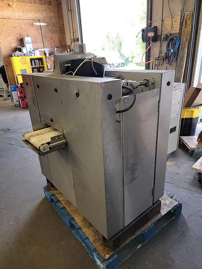 Refurbished Benier Bread and Roll System