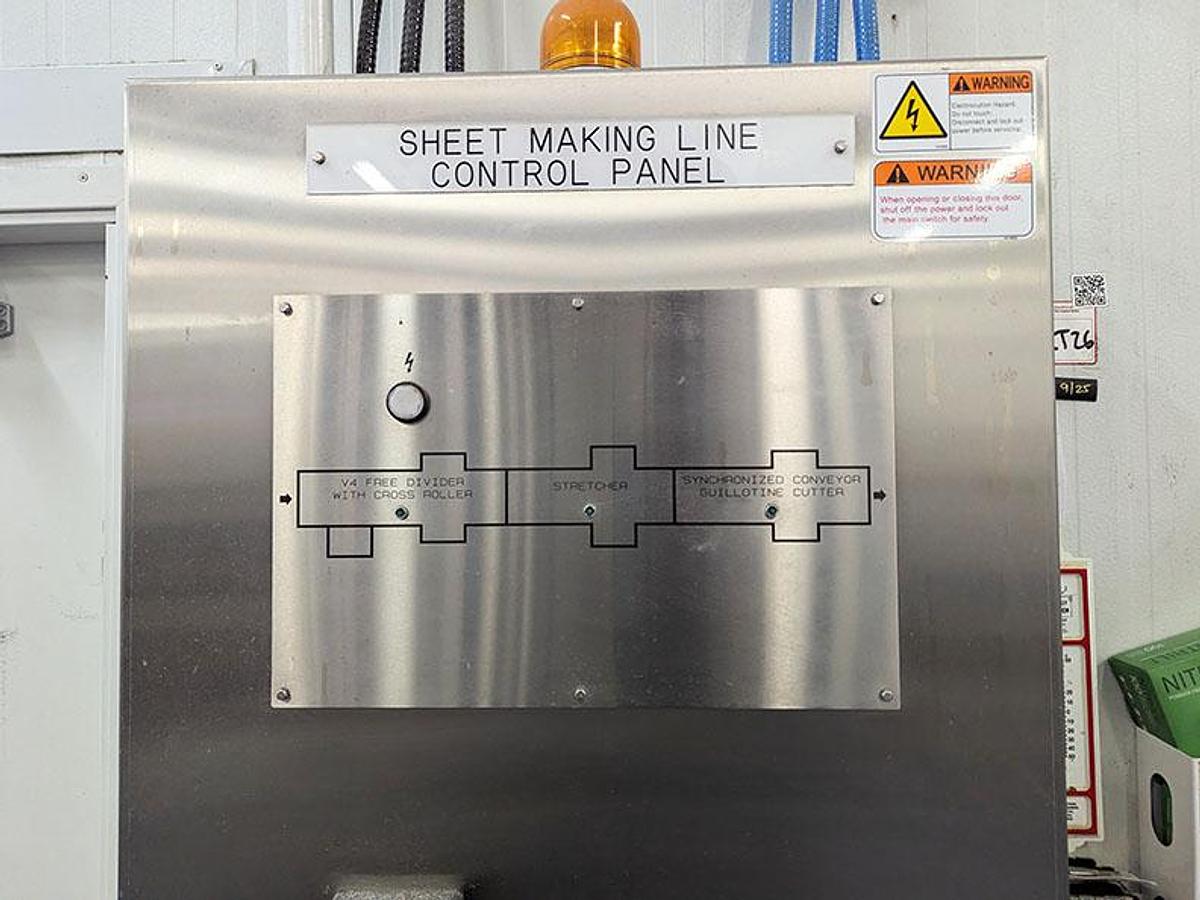 Used Rheon V4 Divider M#VX 122 w/ Stretcher, Slitter, Panner and Dough Lift