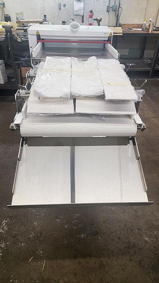 Demo Oliver 4-24 Sheeter Moulder