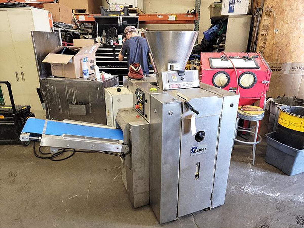 Refurbished Benier Bread and Roll System