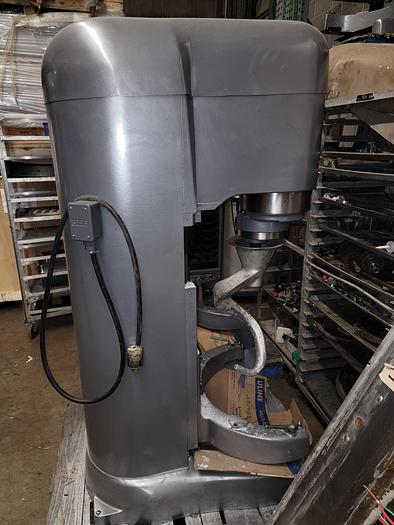 Refurbished HOBART V1401 PLANETARY MIXER NO Bowl Guard
