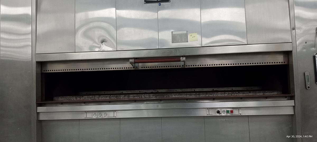 Used Cutler H 724 Revolving Tray Oven