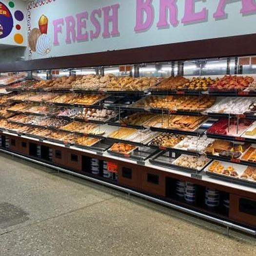 Cayuga Pastry Case W Ledge - 37" D