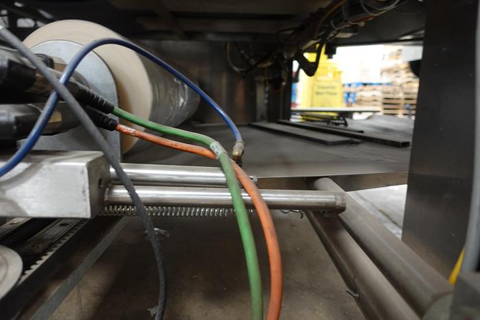 Used Bulk Bun Slicing and Packaging