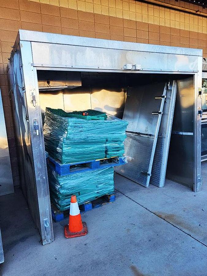 Used Revent 7134 Proof Box