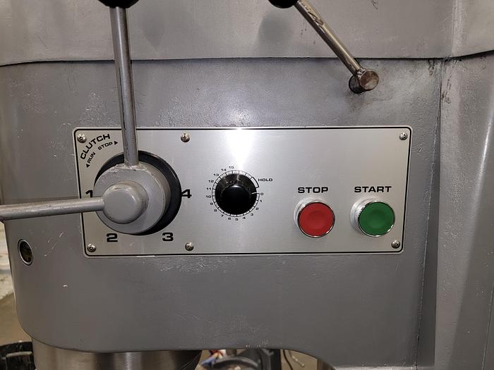 Refurbished HOBART V1401 PLANETARY MIXER NO Bowl Guard
