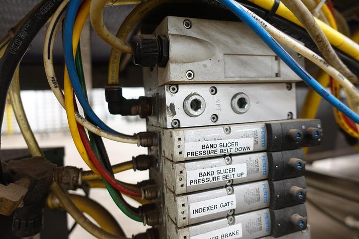 Used Bulk Bun Slicing and Packaging