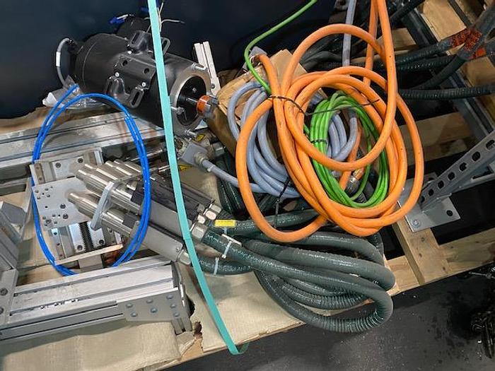 Used 2015 Plasmatreat  FG5005S + 8PFW10 Plasma Generator & Pretreatment Open Air Nozzles