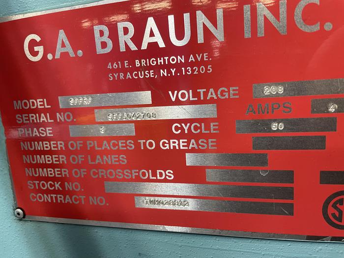 Used 2004 Braun small piece folder