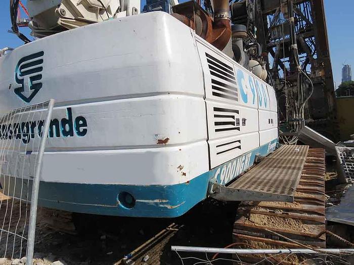 Used 2016 CASAGRANDE C900