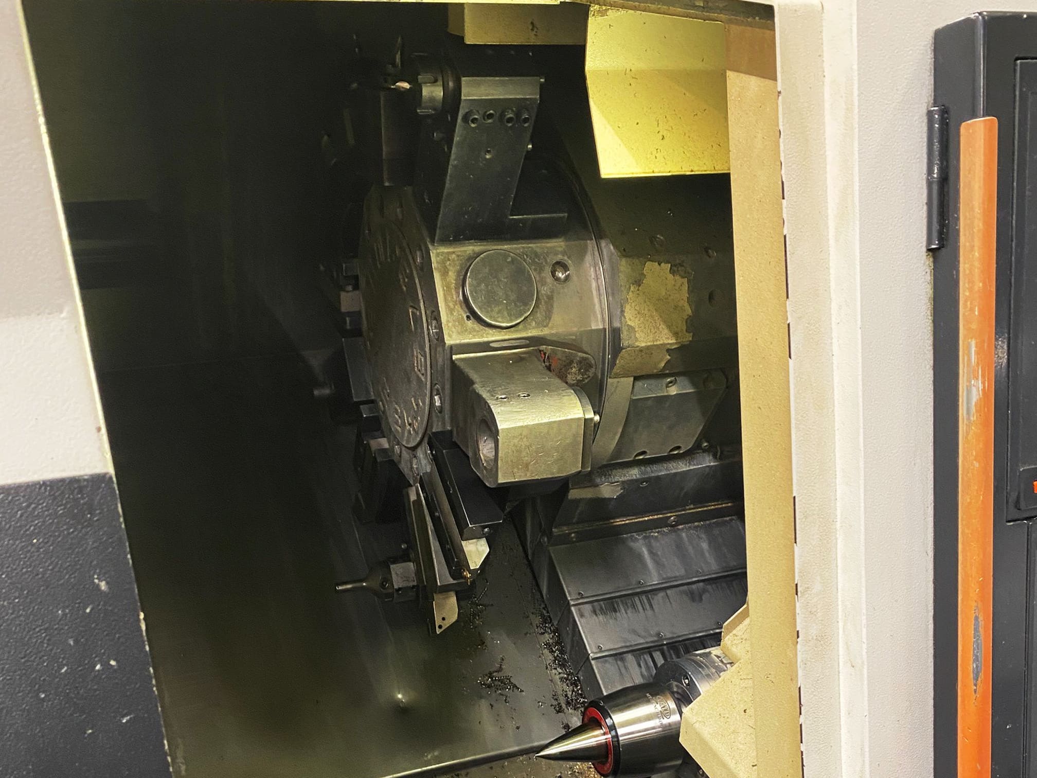 Used MAZAK QT NEXUS 200 M - 2004