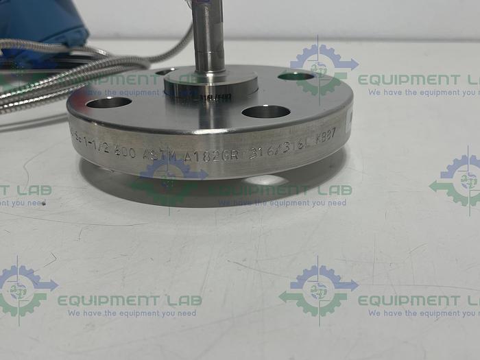 Rosemount  3051 Pressure Transmitter w/ DP0001-1560  Flange, Stainless Steel Cord