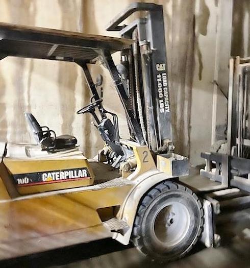 Used 1994 CAT 11,000 lb Forklift