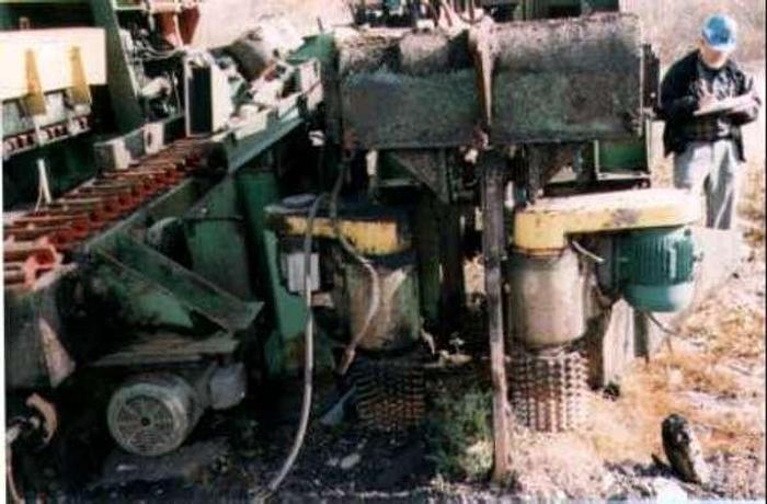 Used 16' CanCar Half Taper Infeed