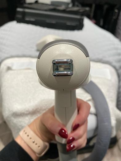 Used 2019 Syneron / Candela Elos + w/ 4 hand Pieces: Sublime, Sub RF, SRA Mini, SRA Plus