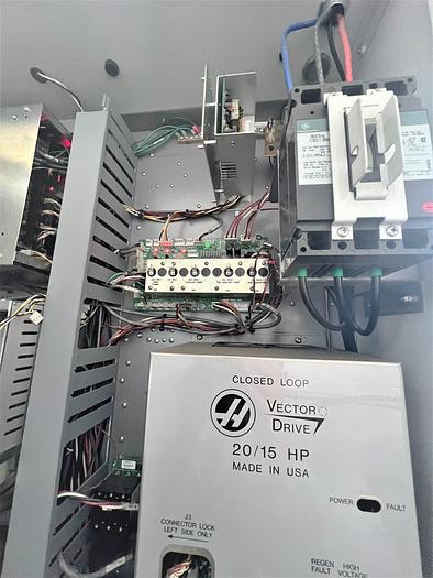 Used 2006 Haas SL-20T with Haas Servo 300 Barfeeder