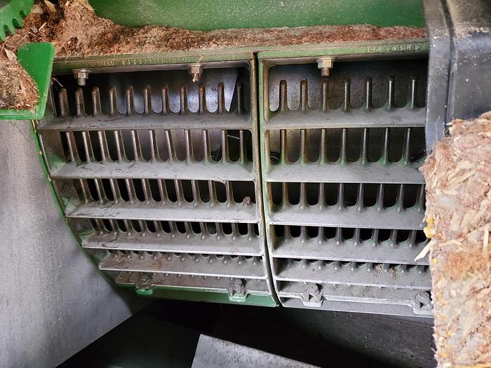 Used John Deere 9750 STS Combine w/ Corn Header