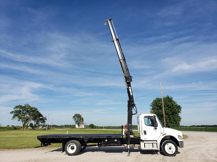 Used 2004 Freightliner Hiab 0952 Folding Crane, Knuckle Boom , Boo...