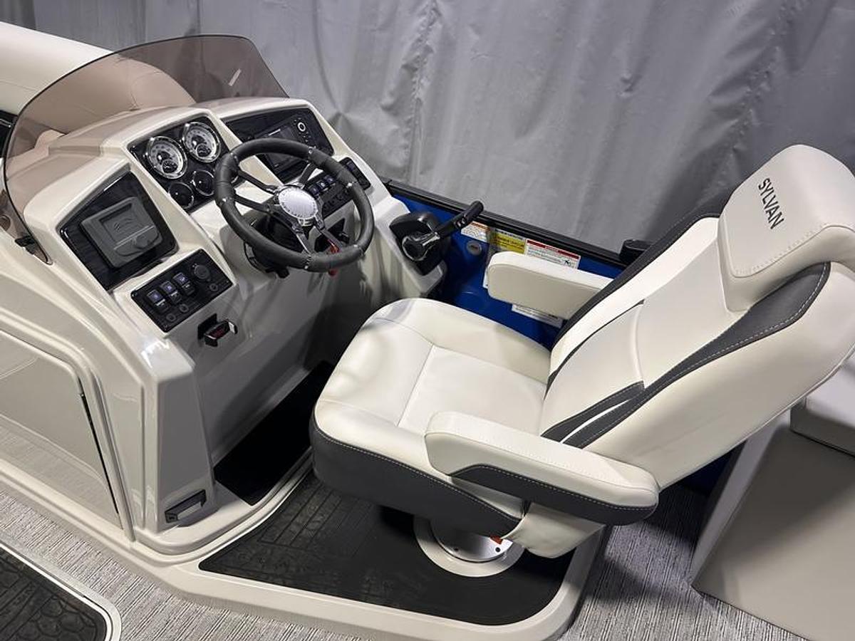 2026 Sylvan X3 CLZ Platinum Package