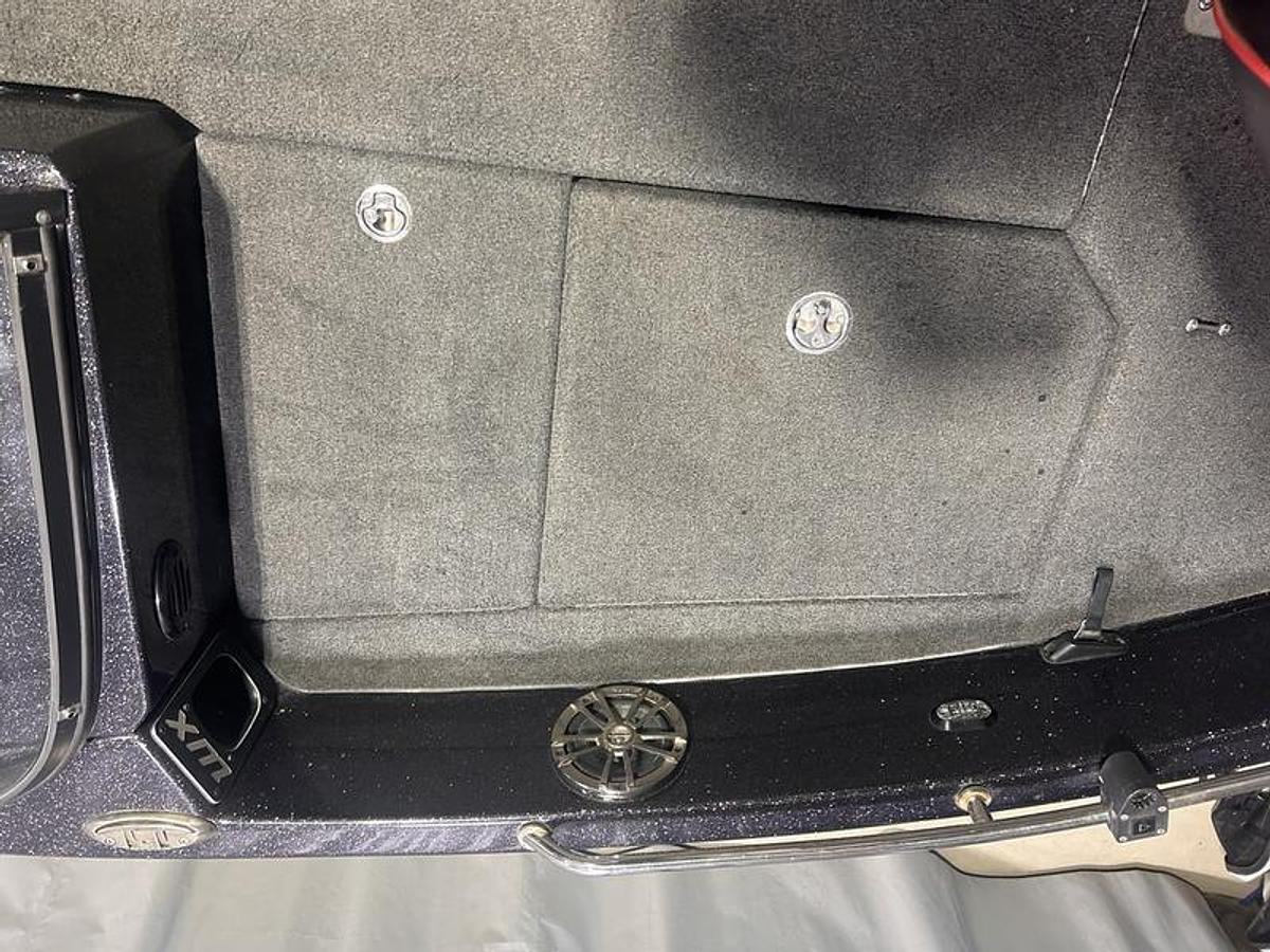 Used 2021 Skeeter WX2060