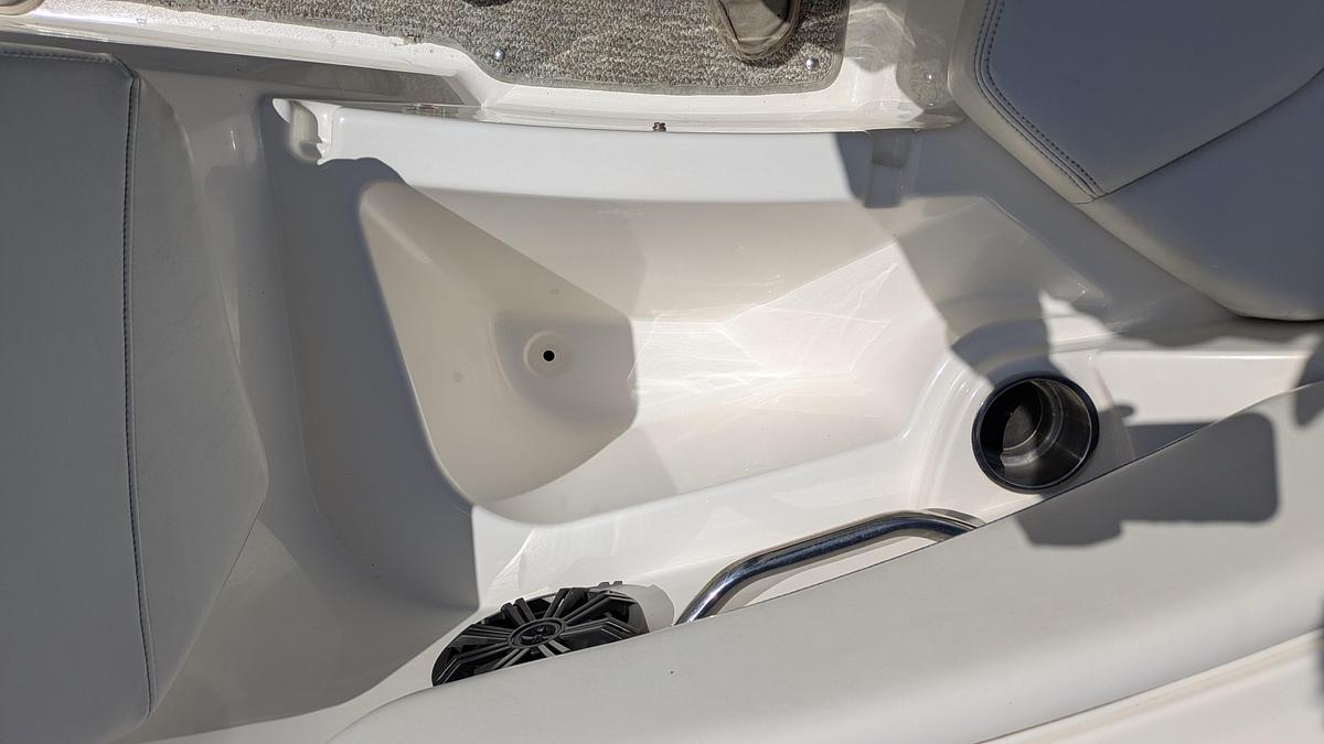 Used 2008 LARSON Senza 186 BR