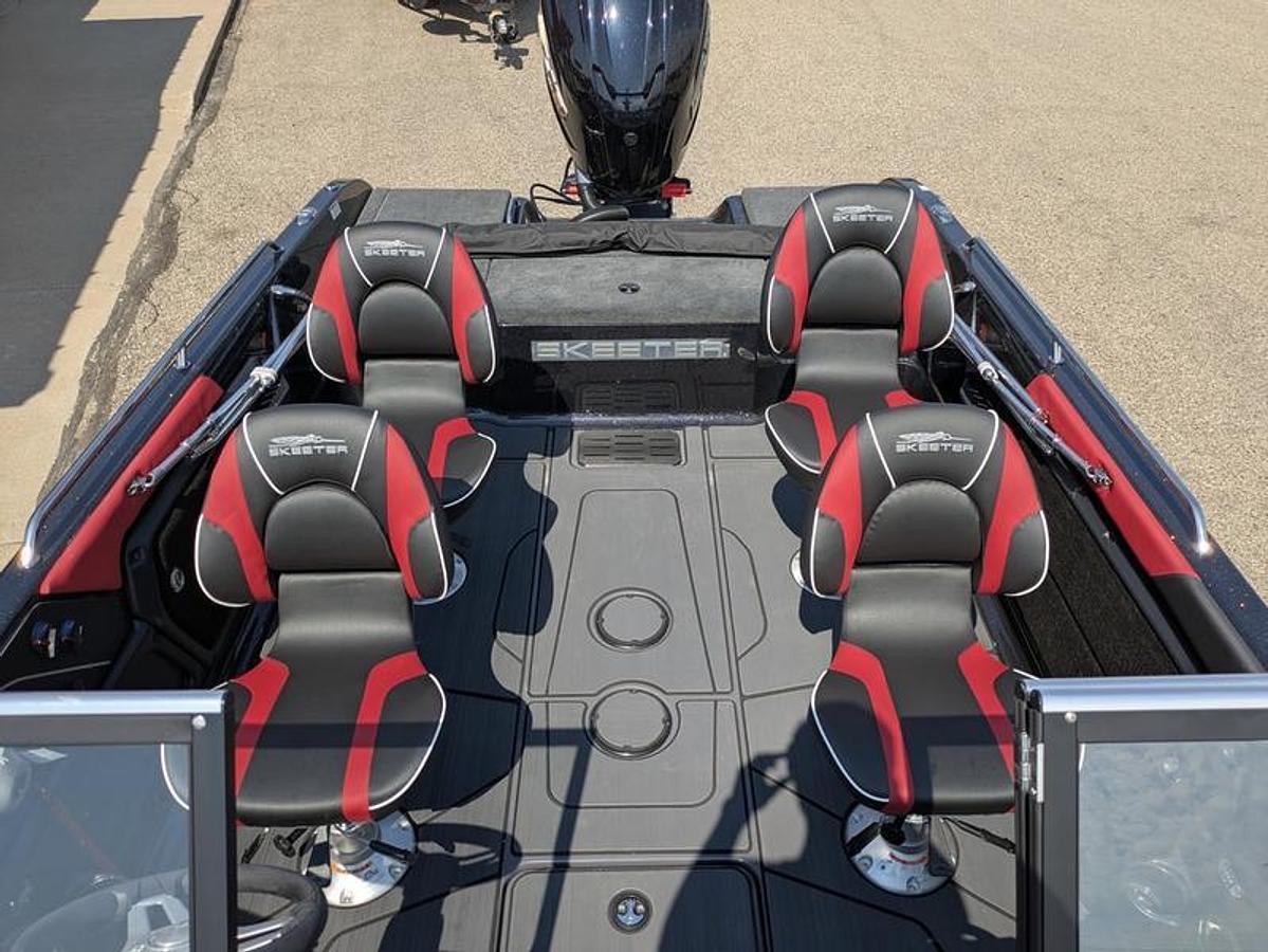 2025 Skeeter SOLERA205