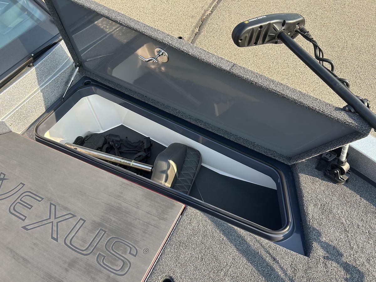Used 2022 Vexus DVX22
