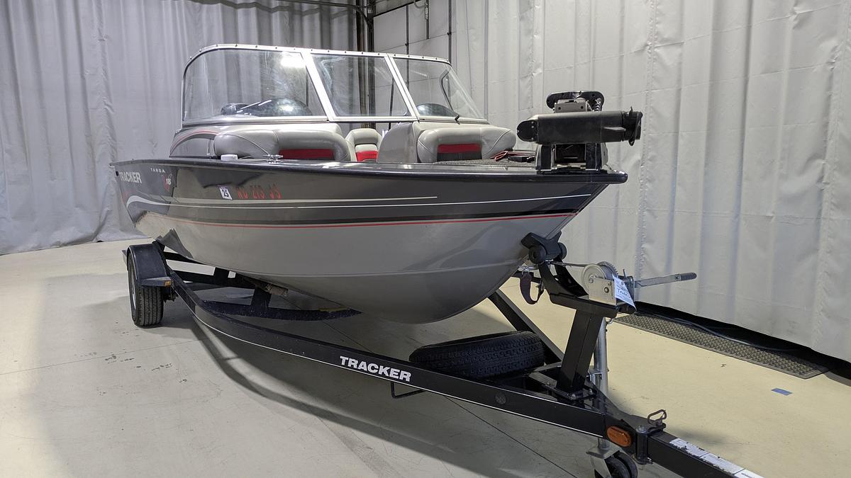 Used 2014 TRACKER Targa V18