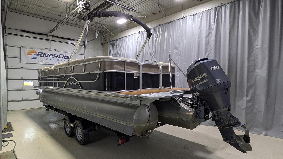 Used 2013 Starcraft Marine 256 Majestic