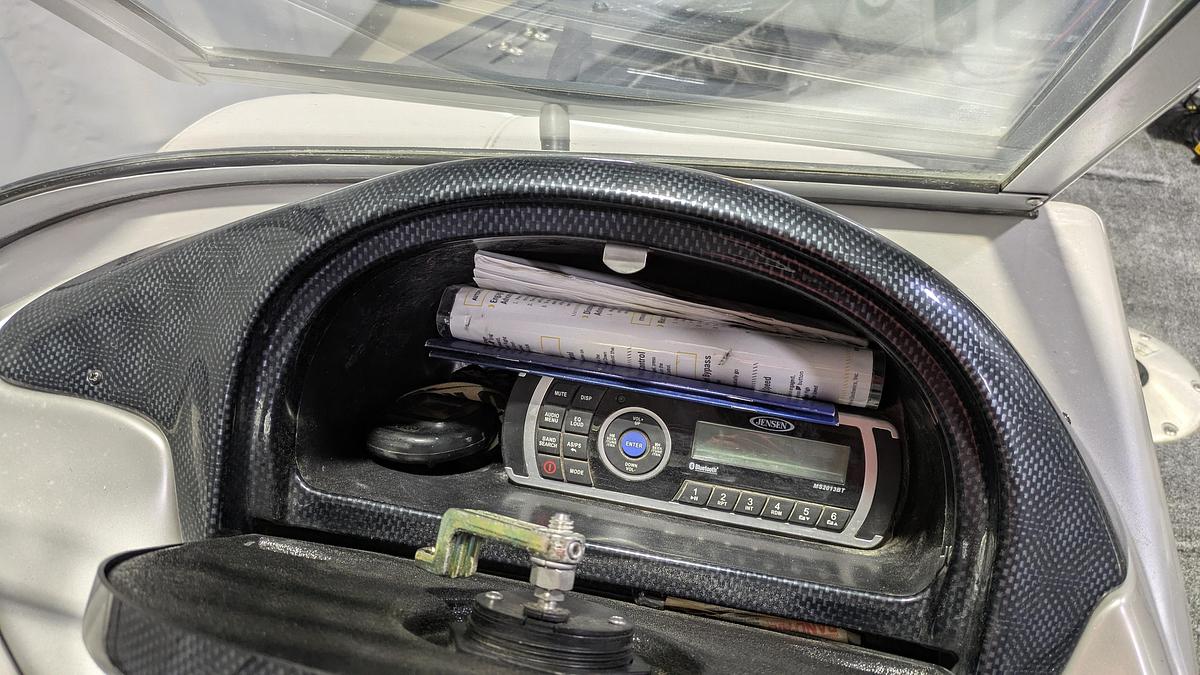 Used 2014 TRACKER Targa V18