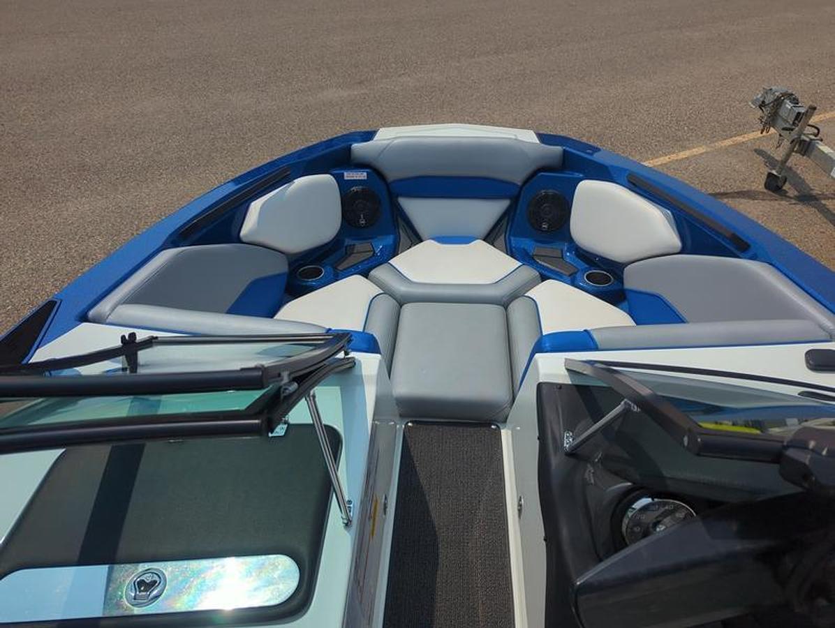 Used 2017 Supreme Boats S202