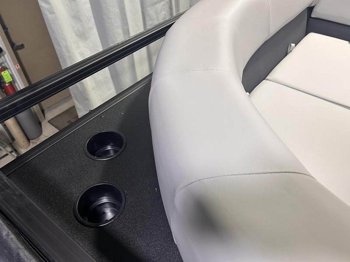 2026 Dockside 22DQ 2.75