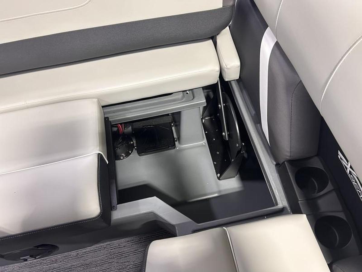 2026 Sylvan X3 CLZ Platinum Package