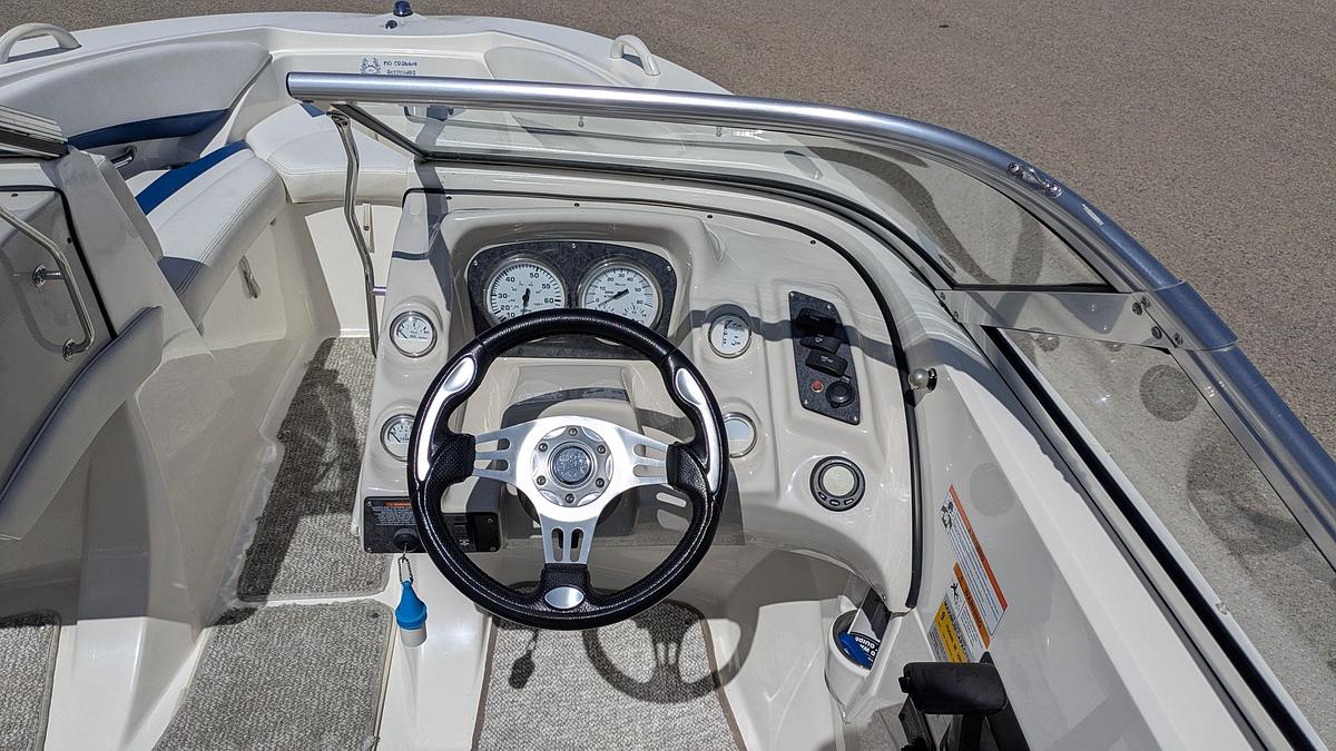 Used 2008 LARSON Senza 186 BR