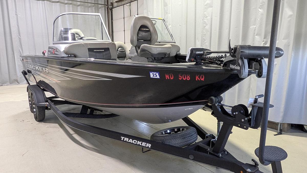 Used 2018 TRACKER Targa V19