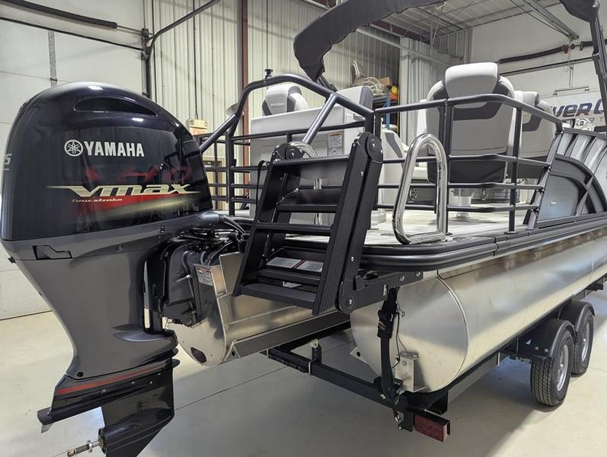 2025 Sylvan L3 Party Fish