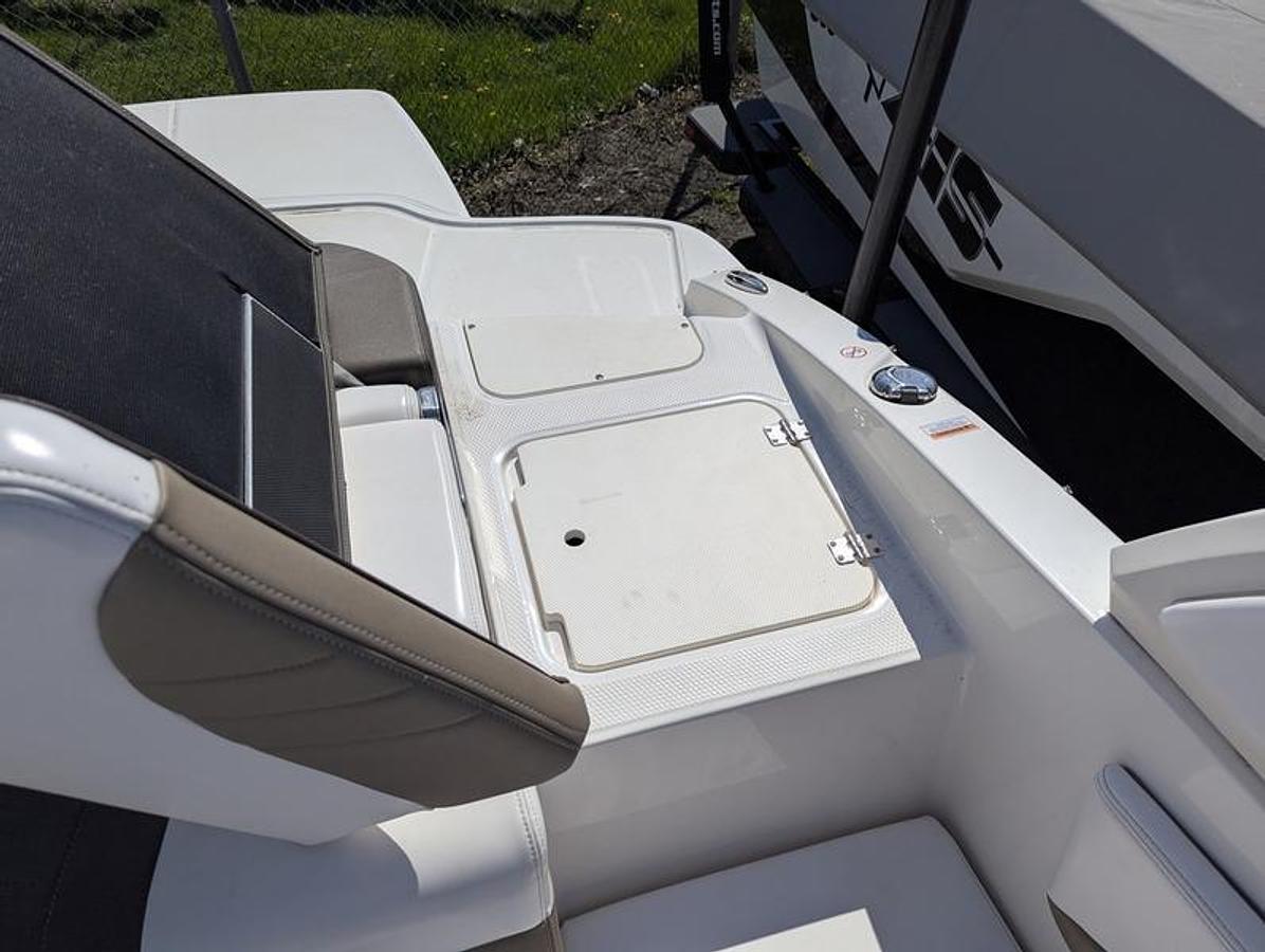 Used 2021 Chaparral 21 Surf