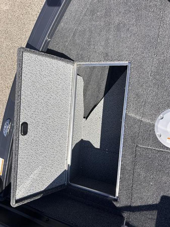 2026 Crestliner 1850 Fish Hawk WT JS