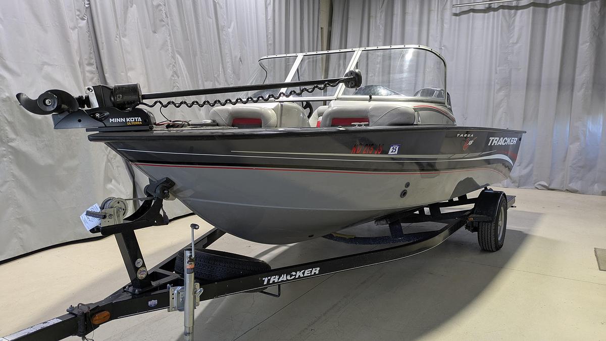 Used 2014 TRACKER Targa V18