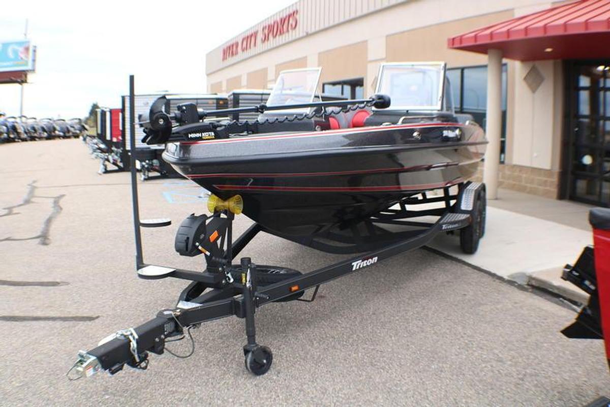 2024 Triton Boats 206 Allure