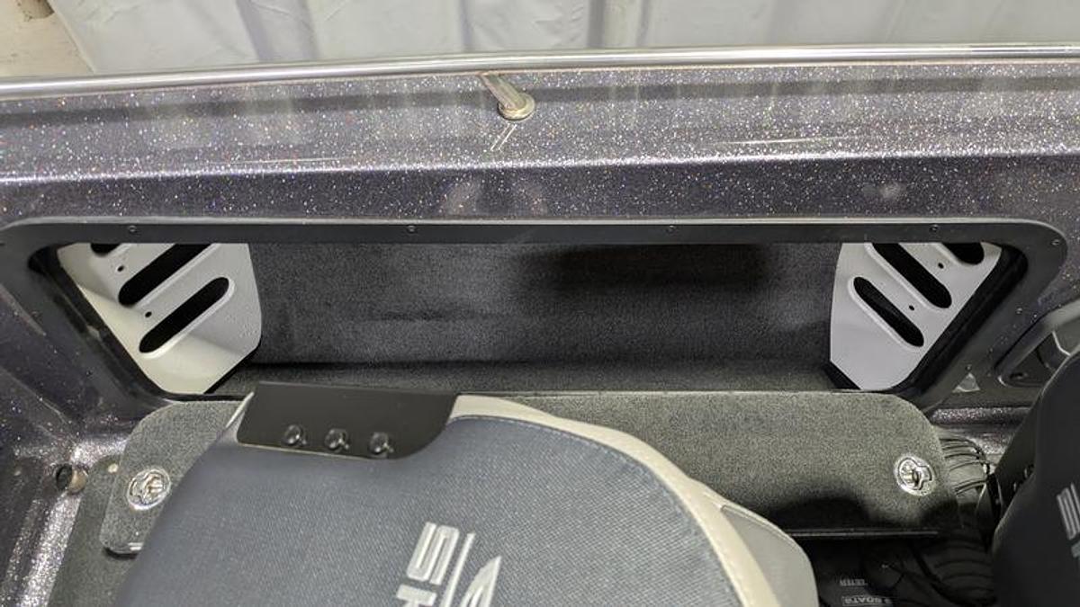 Used 2017 Skeeter WX2060