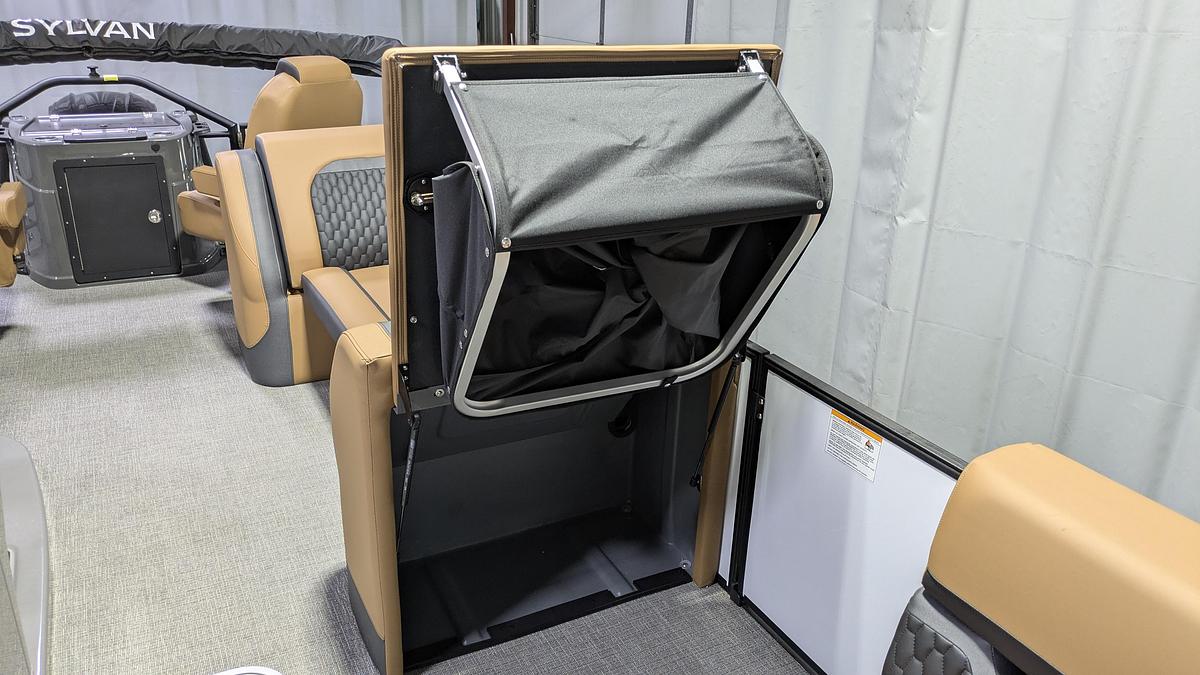 2026 Sylvan L3 Party Fish