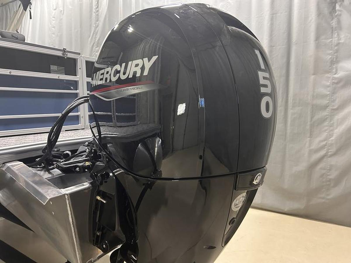 2025 South Bay 224FCR LE Fish & Cruise 2.75