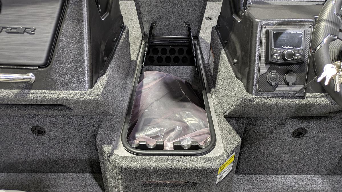 2026 Crestliner 1850 Fish Hawk Raptor Package