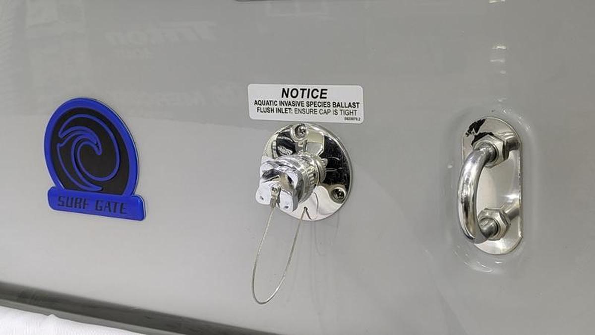 2026 Malibu Boats 25 LSV