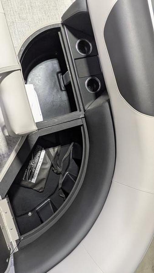 2026 South Bay 224FCR LE 2.75